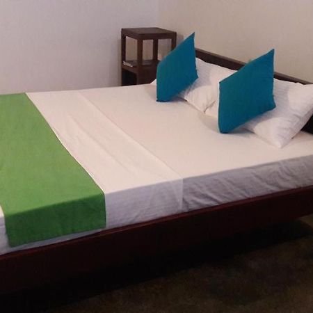 City Beds - The Regent Colombo Exterior photo